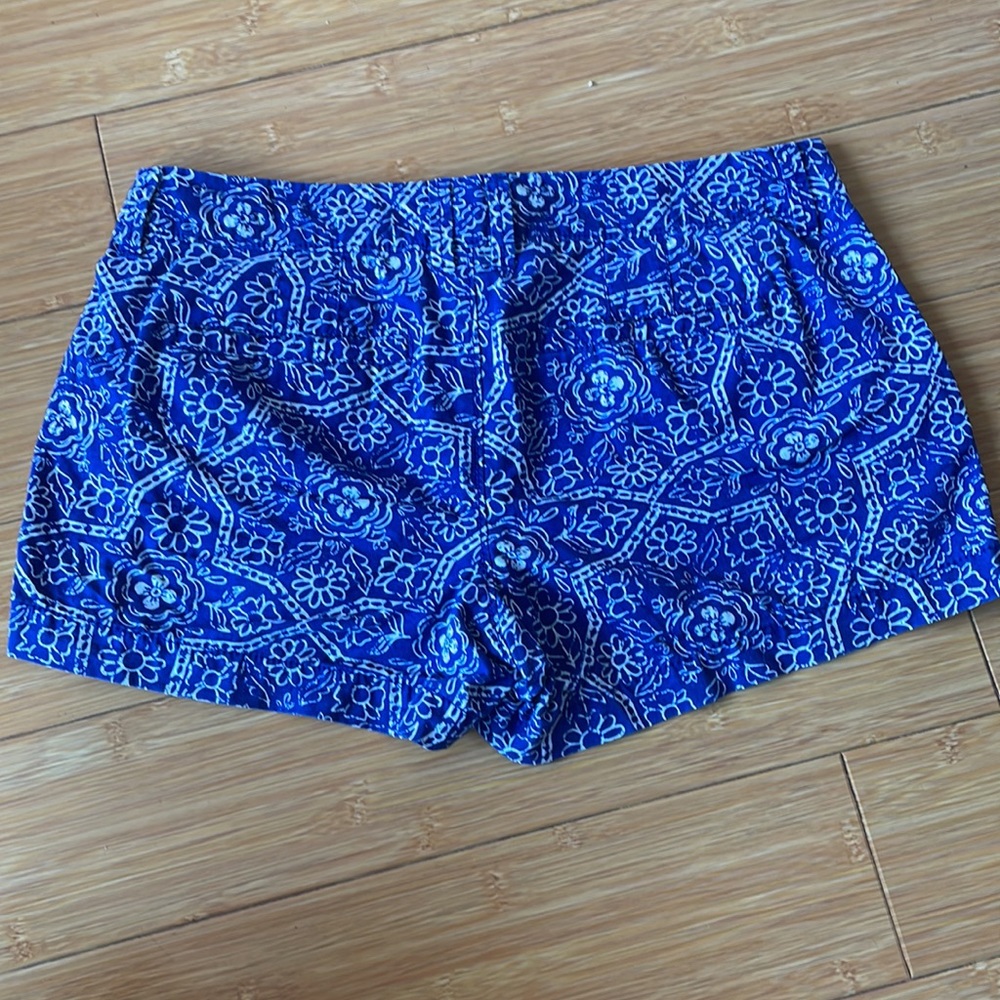 Patterned Shorts Bundle - Picture 3 of 4